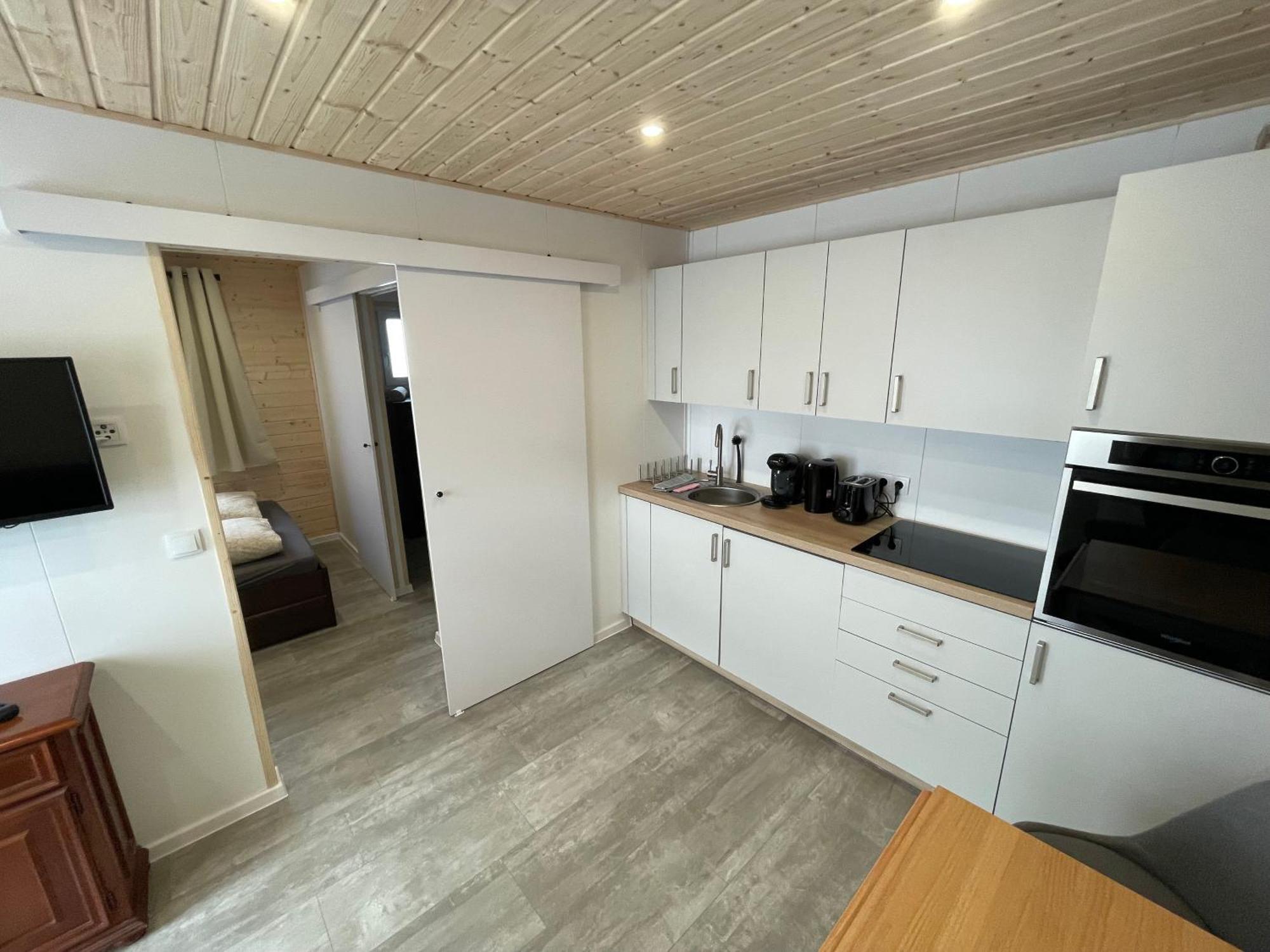 Tinyhaus #4 Huelben - Ortsrand - Kostenlose Parkplaetze Hulben ภายนอก รูปภาพ